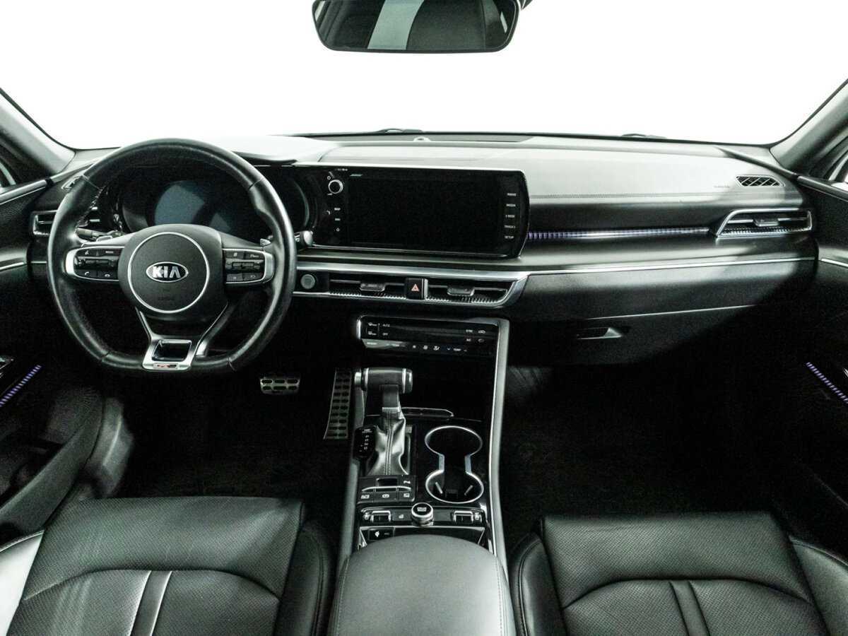 Kia K5 2020 года с пробегом. Фото: #12
