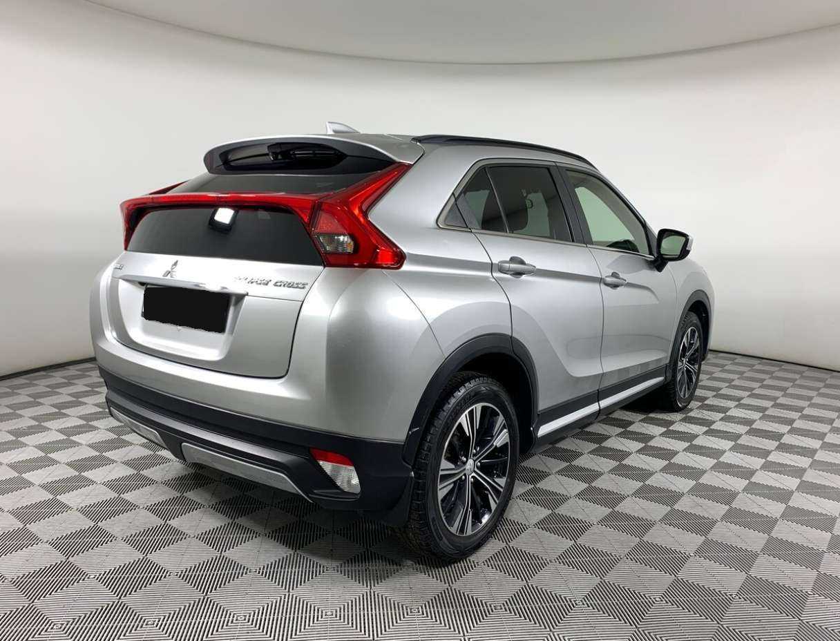 Mitsubishi Eclipse Cross 2018 года с пробегом. Фото: #4