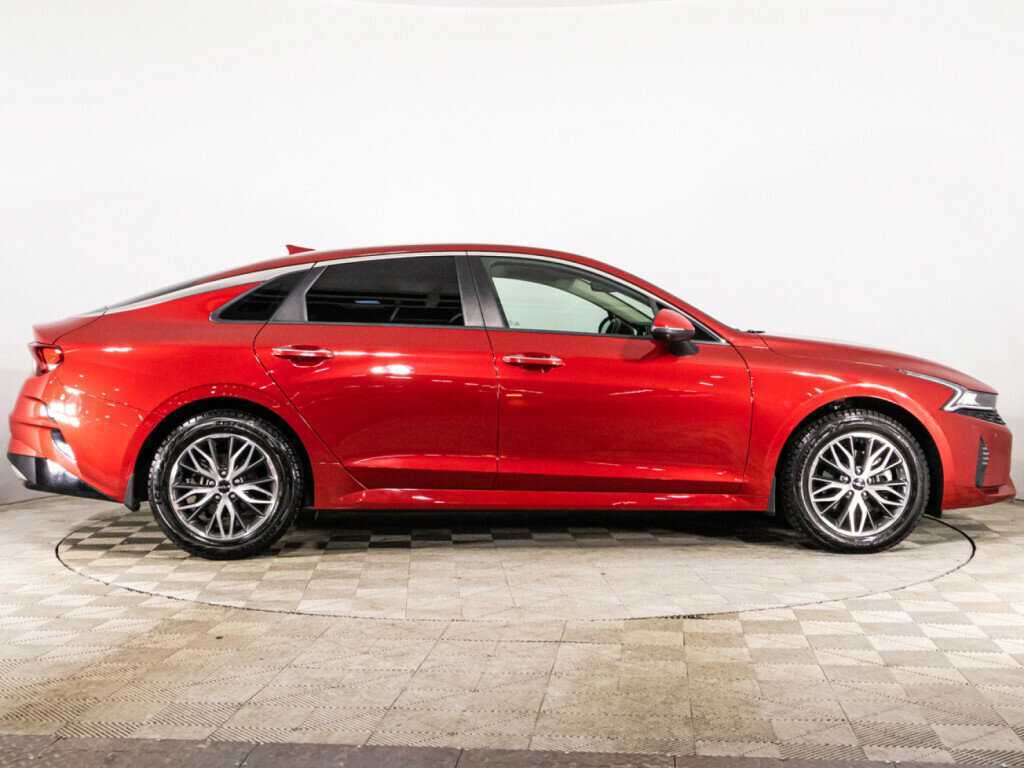 Kia K5 2022 года с пробегом. Фото: #3