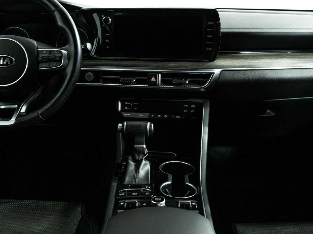 Kia K5 2021 года с пробегом. Фото: #13