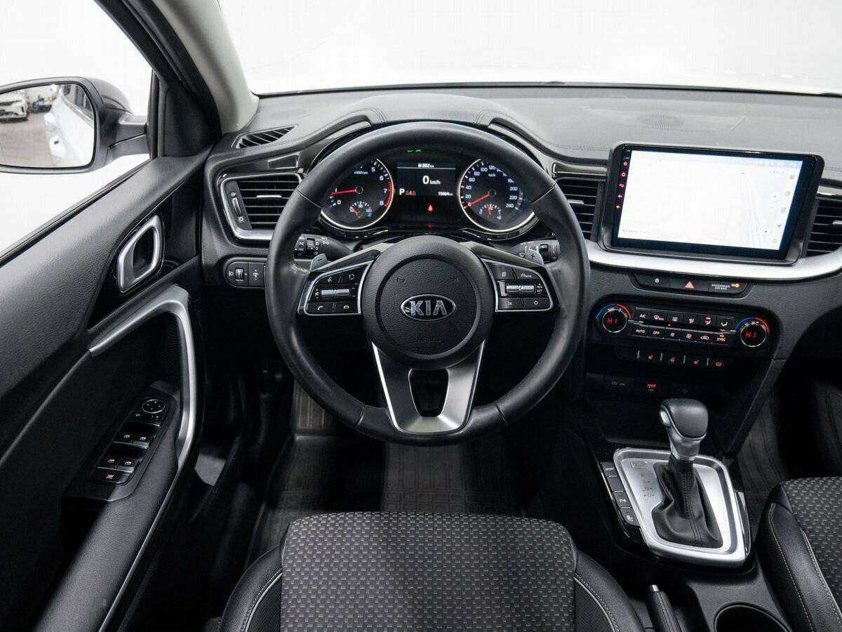 Kia XCeed 2020 года с пробегом. Фото: #10