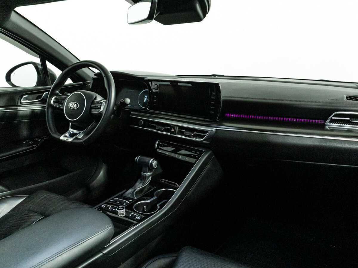 Kia K5 2021 года с пробегом. Фото: #6