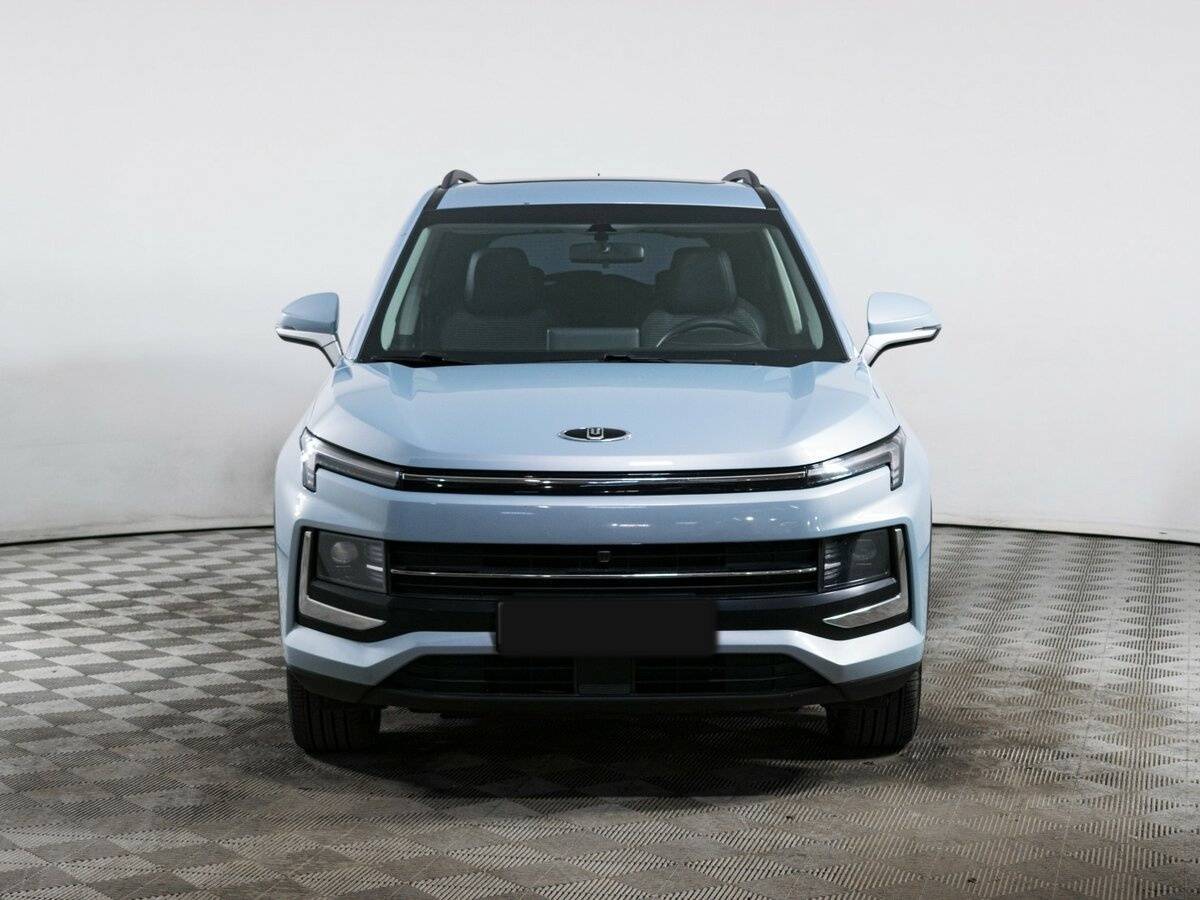 Москвич 3 2023 года с пробегом. Фото: #1