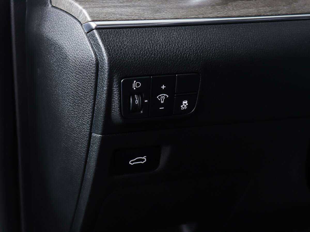 Kia K5 2020 года с пробегом. Фото: #15