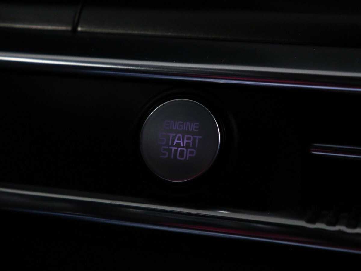 Kia K5 2021 года с пробегом. Фото: #29