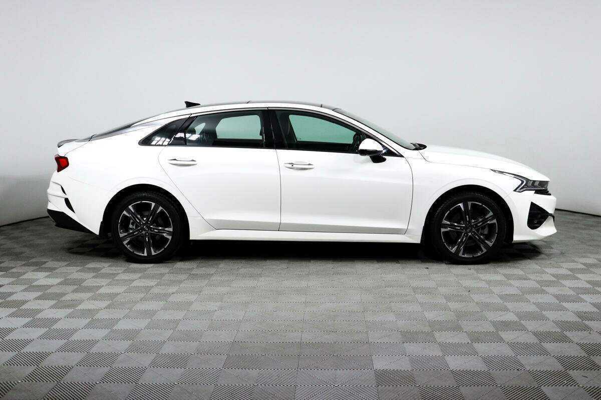 Kia K5 2020 года с пробегом. Фото: #3