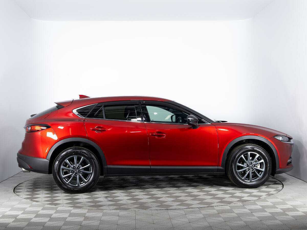 Mazda CX-4 2022 года с пробегом. Фото: #3