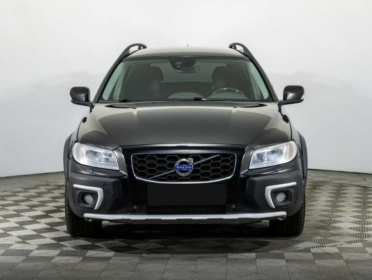 Volvo XC70 2014 года с пробегом. Фото: #1