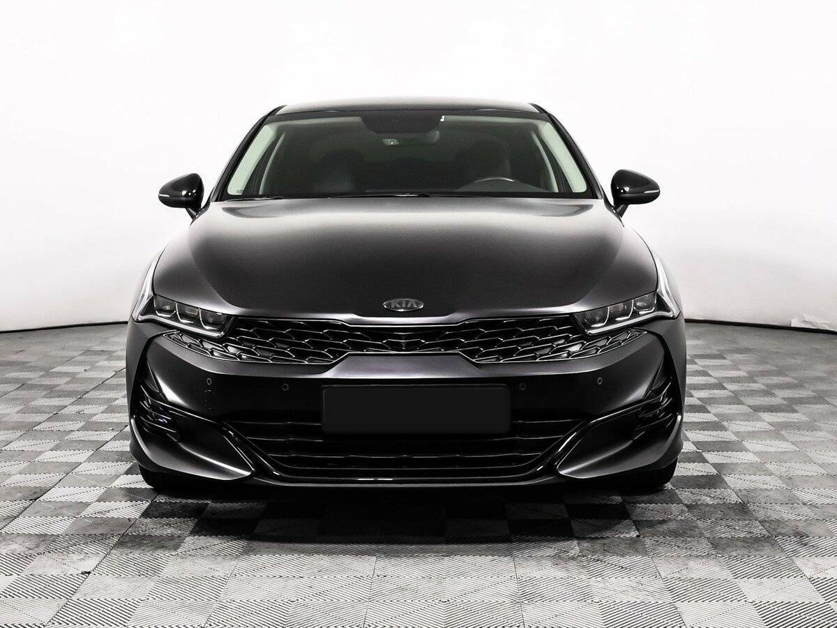 Kia K5 2021 года с пробегом. Фото: #1