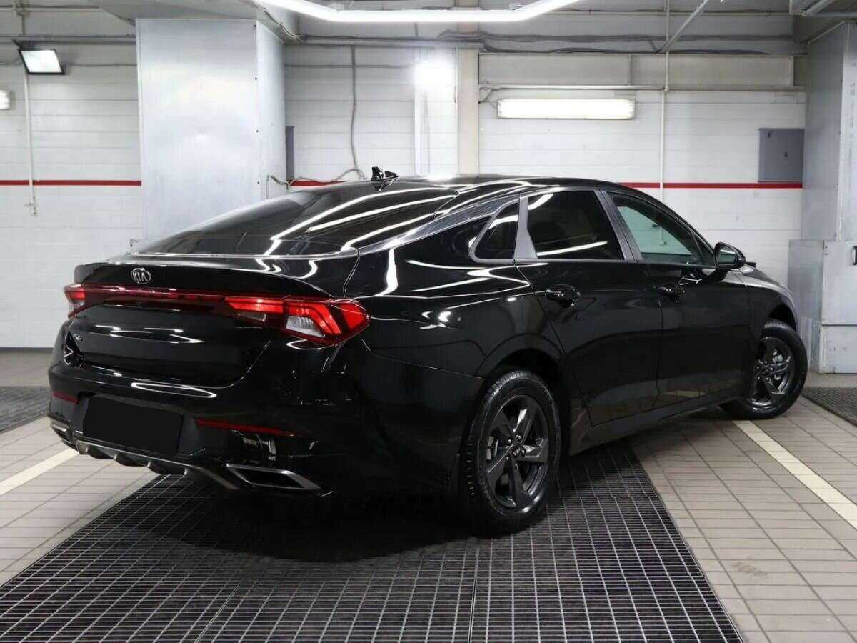 Kia K5 2021 года с пробегом. Фото: #1