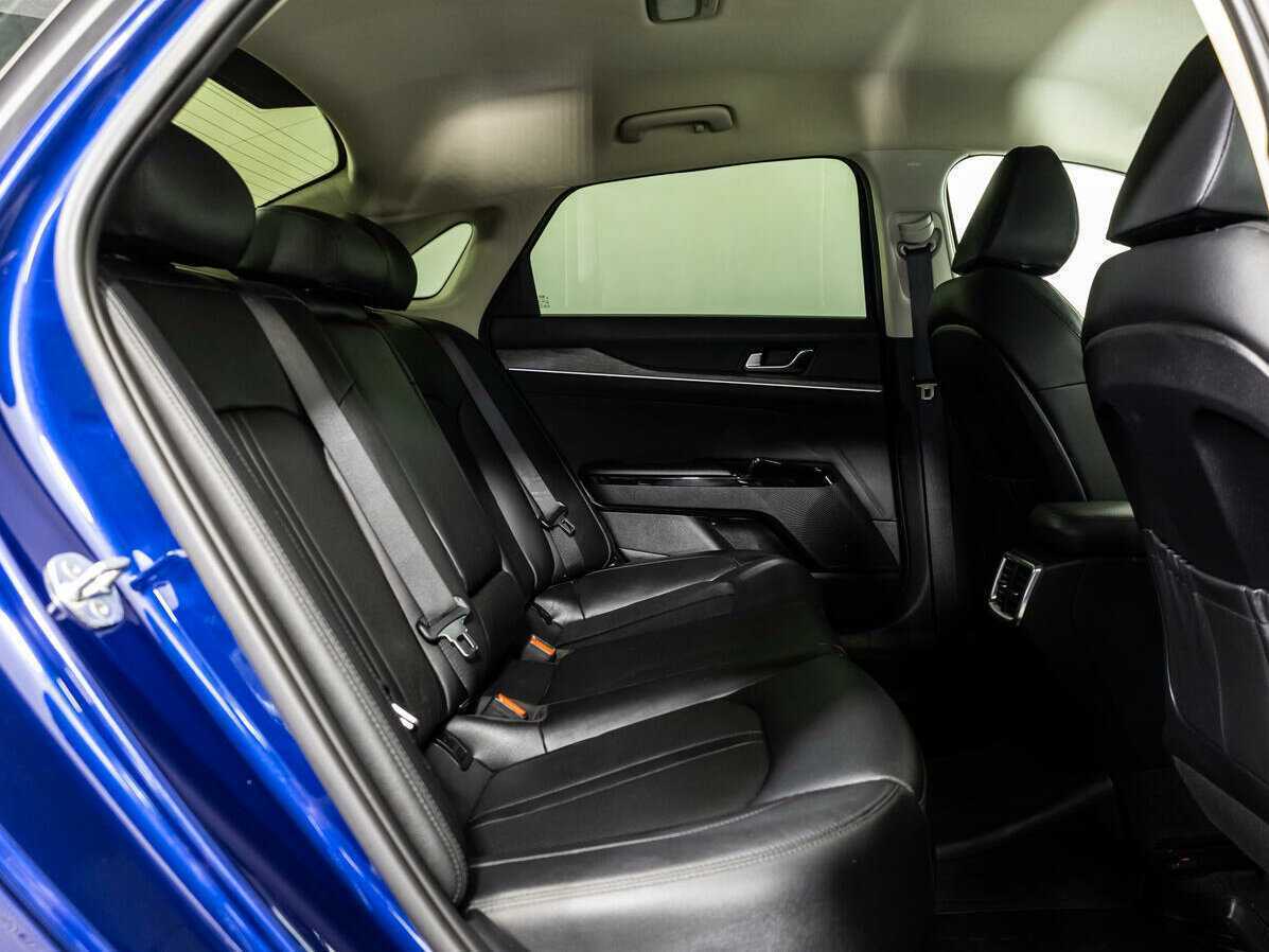 Kia K5 2020 года с пробегом. Фото: #10