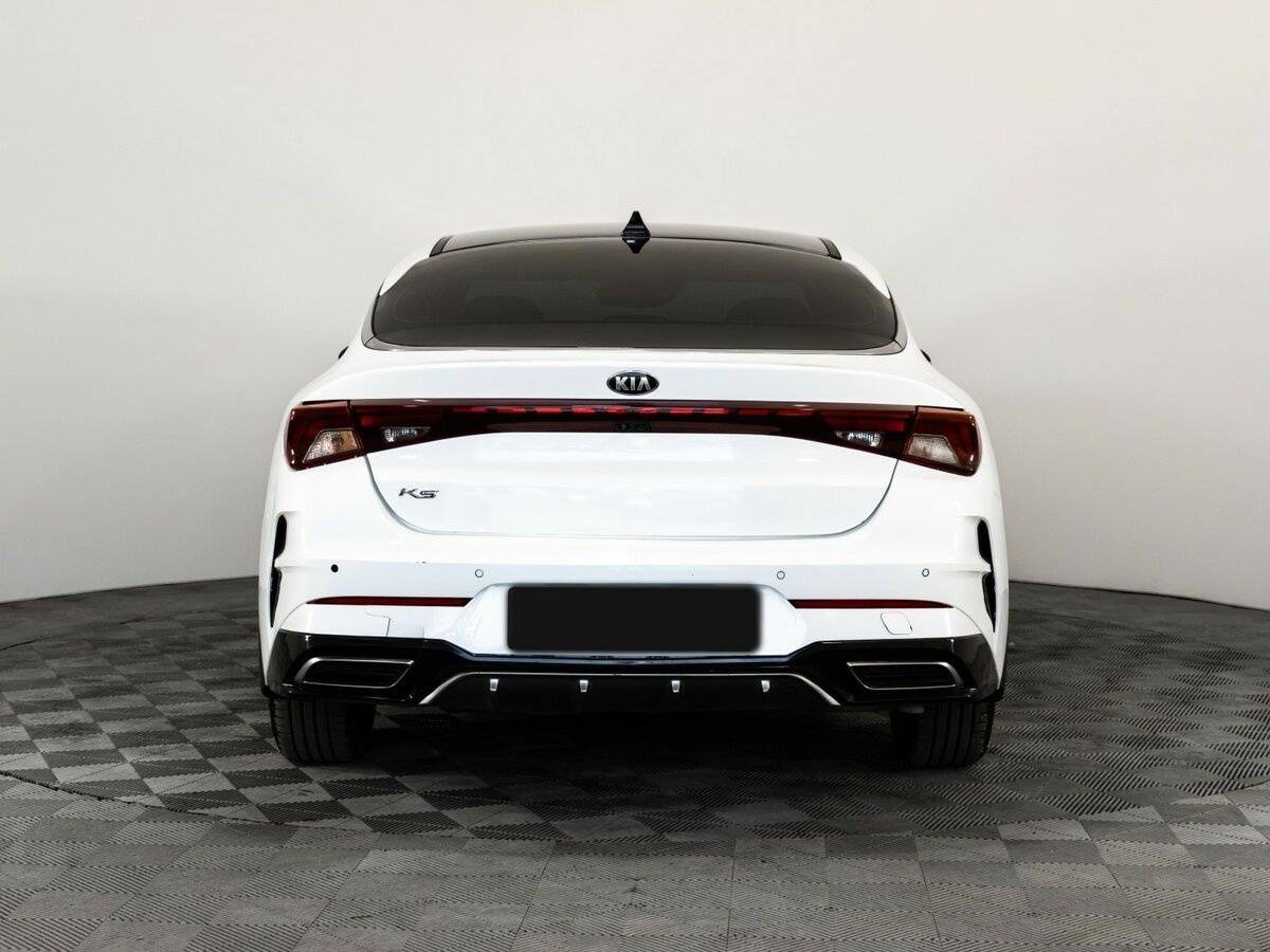 Kia K5 2021 года с пробегом. Фото: #4