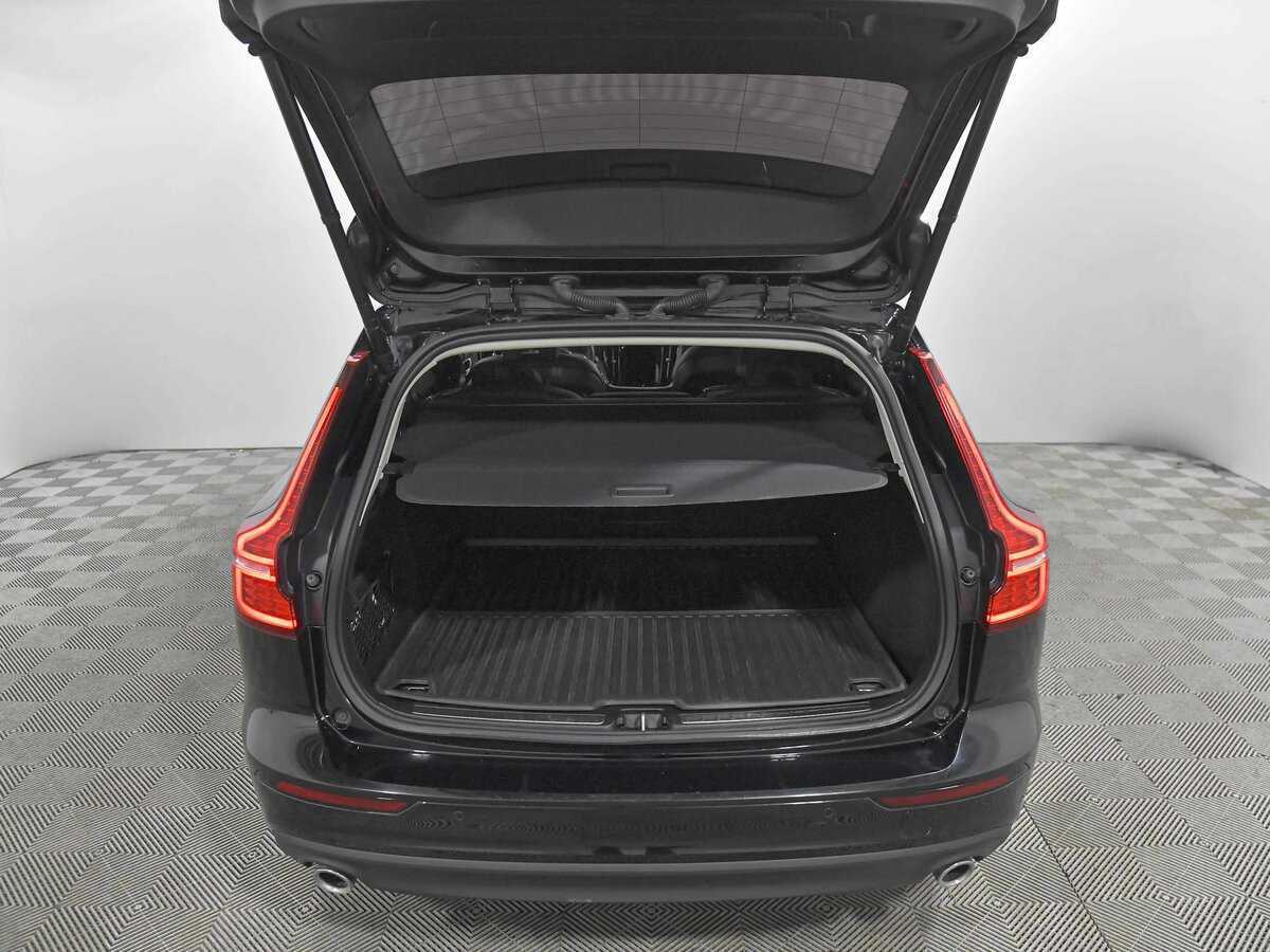 Volvo V60 2020 года с пробегом. Фото: #16