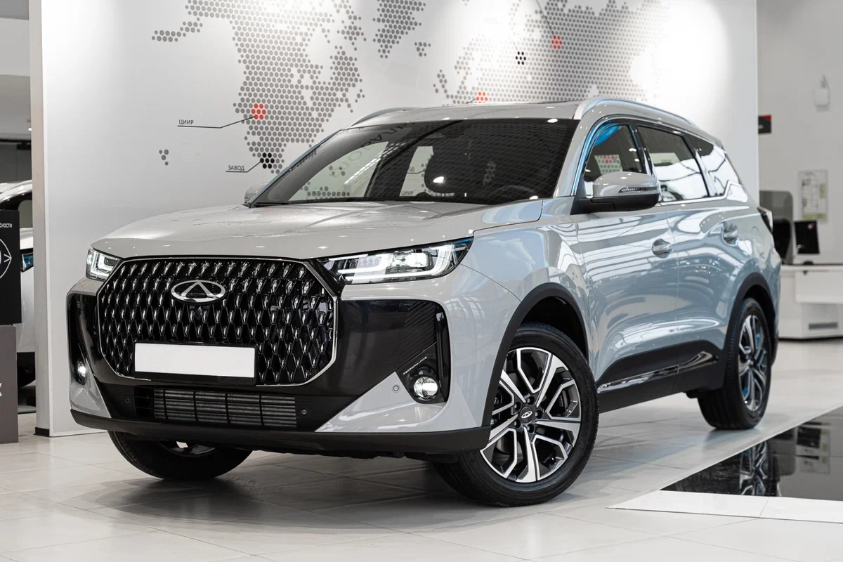 Chery Tiggo 7L с салона по цене от 2 680 000 рублей