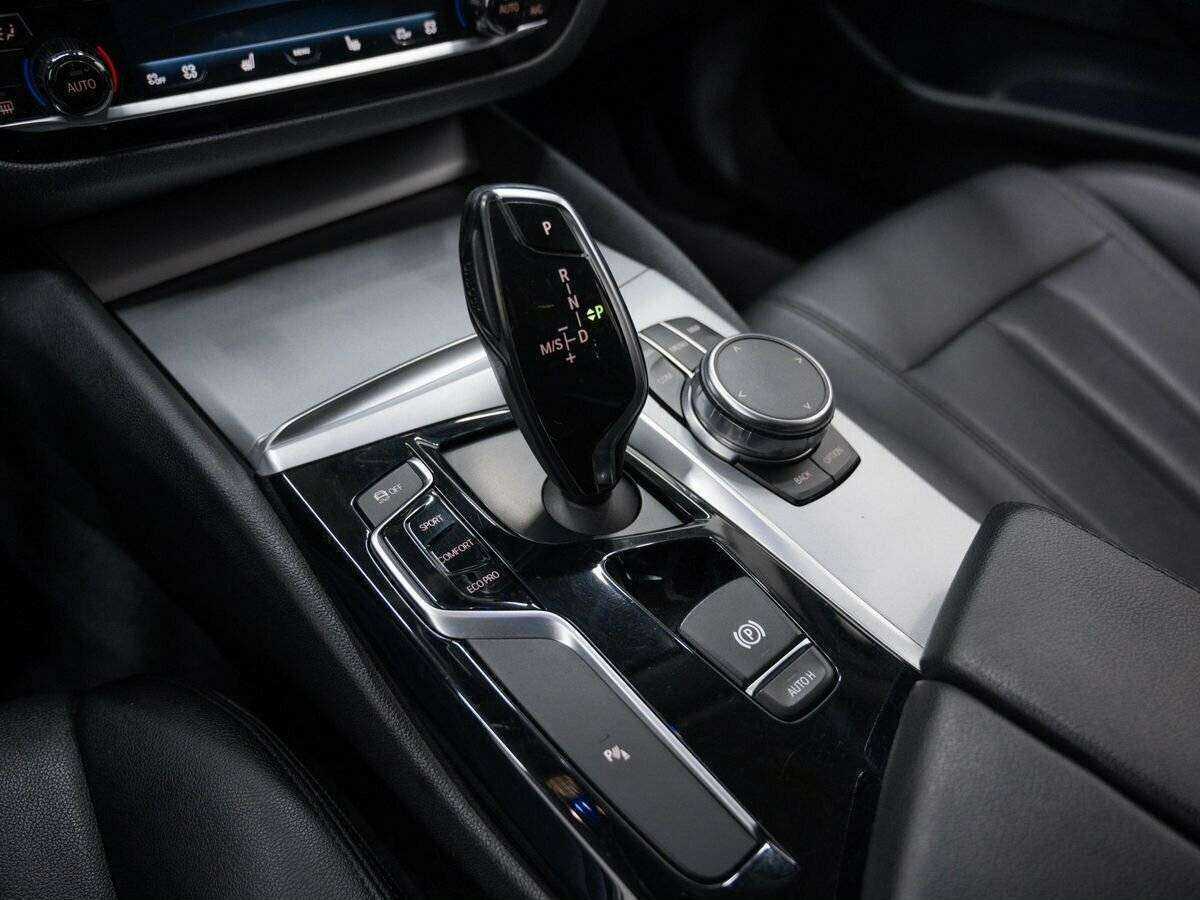 BMW 5 серии 2017 года с пробегом. Фото: #20