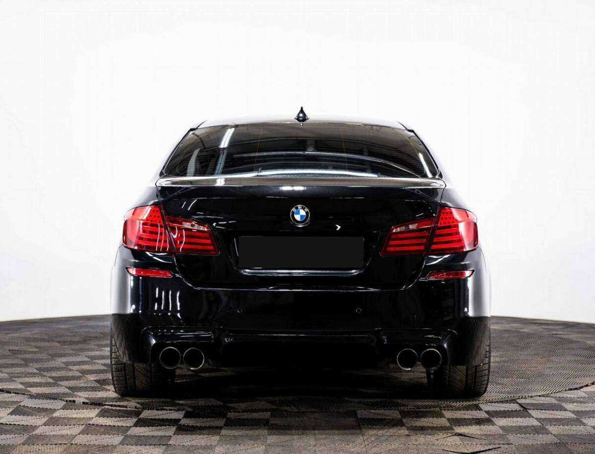 BMW 5 серии 2012 года с пробегом. Фото: #4