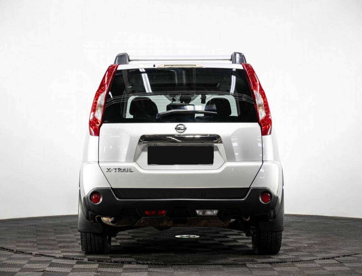 Б/У Ниссан Икс-Трейл 2014 года. Фото: #4