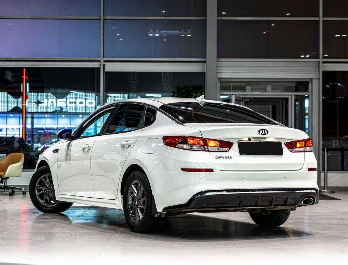 Б/У Киа Оптима 2019 года. Фото: #3