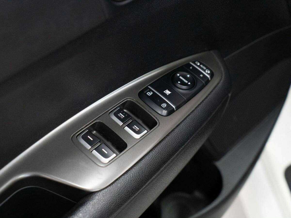 Б/У Киа Оптима 2019 года. Фото: #14