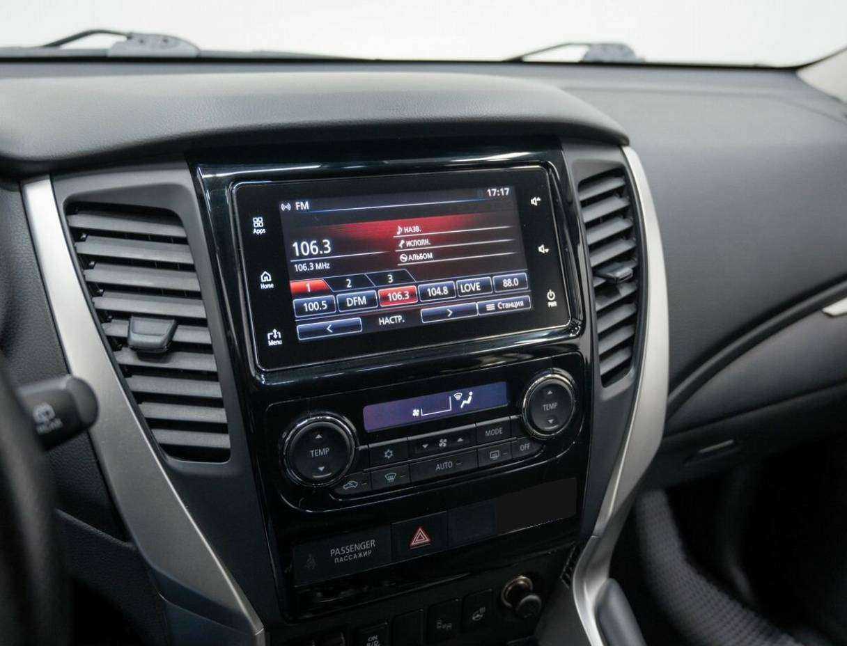 Mitsubishi Pajero Sport 2018 года с пробегом. Фото: #18