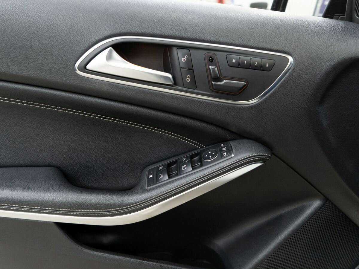 Mercedes-Benz A-Класс 2013 года с пробегом. Фото: #13