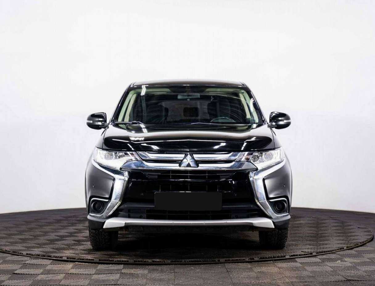 Mitsubishi Outlander 2016 года с пробегом. Фото: #1