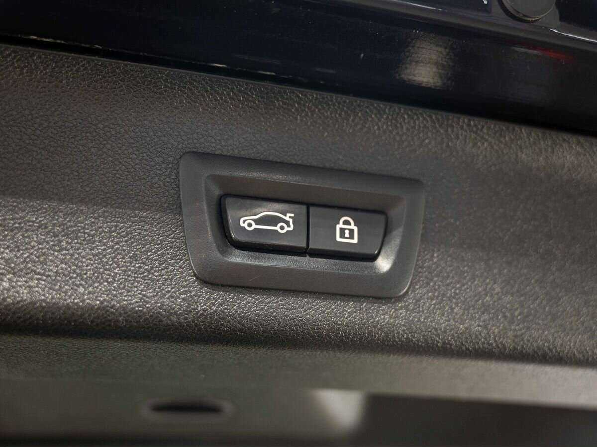 BMW 5 серии 2017 года с пробегом. Фото: #30