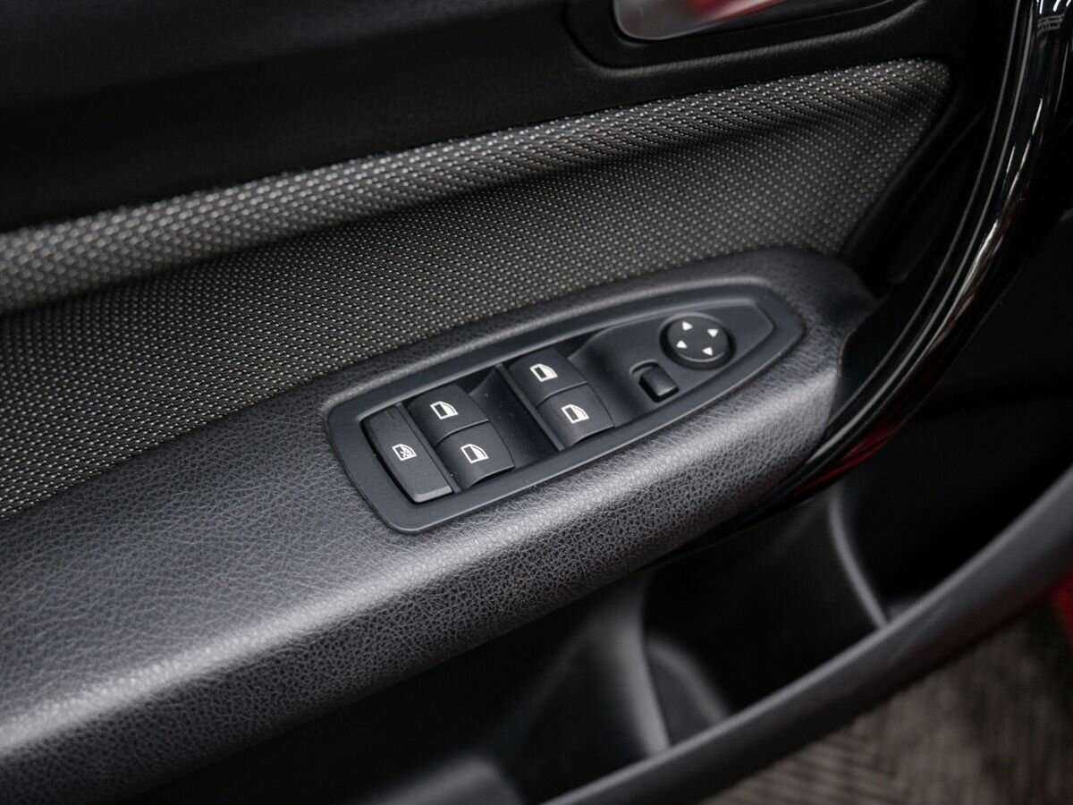 BMW 1 серии 2016 года с пробегом. Фото: #14