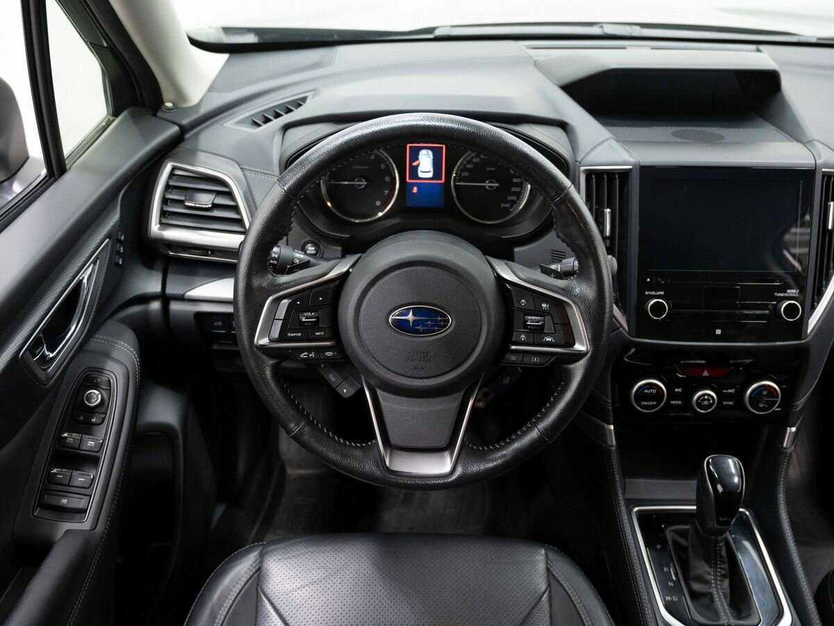 Subaru Forester 2018 года с пробегом. Фото: #13
