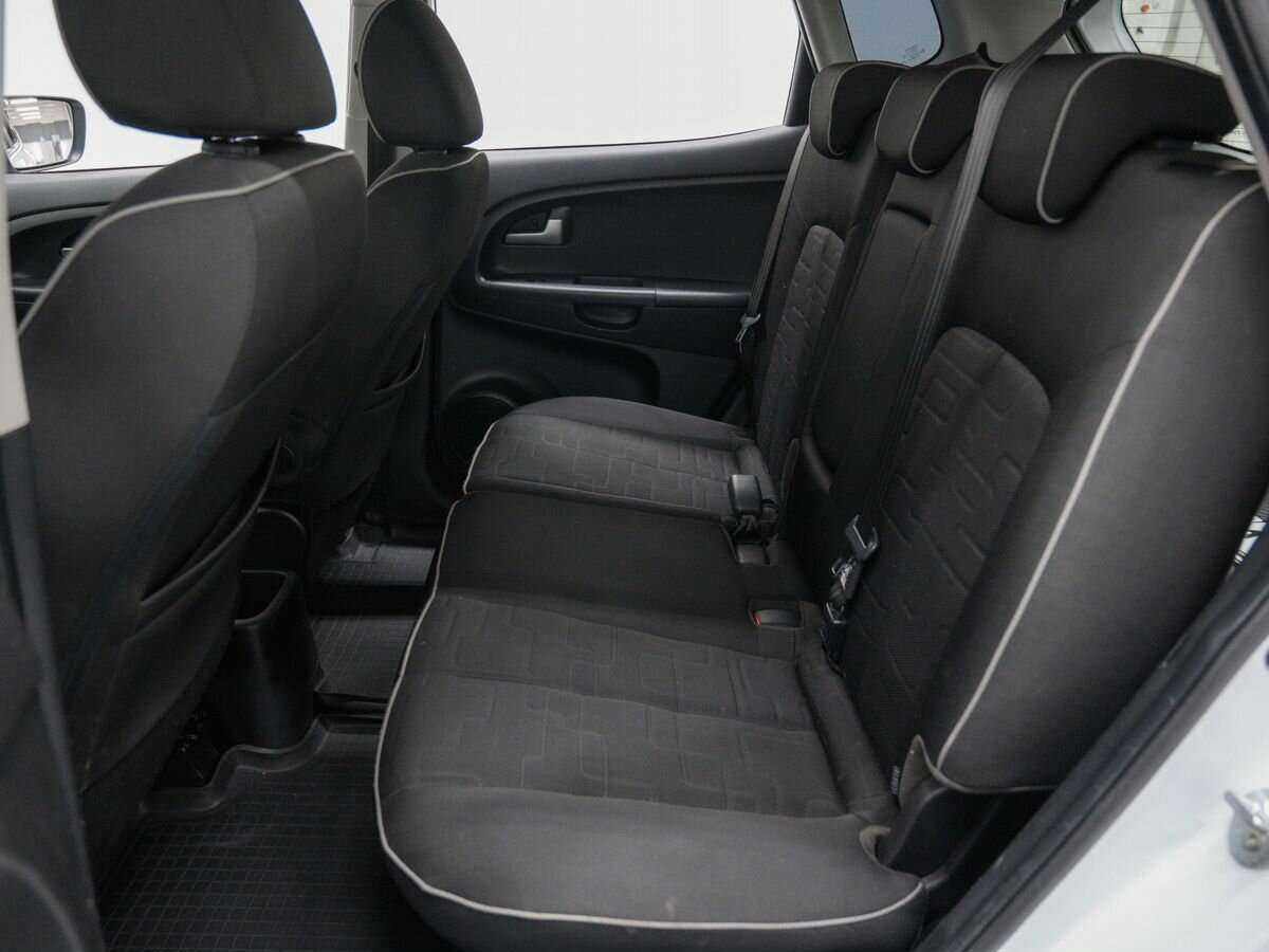 Б/У Киа Венга 2012 года. Фото: #6