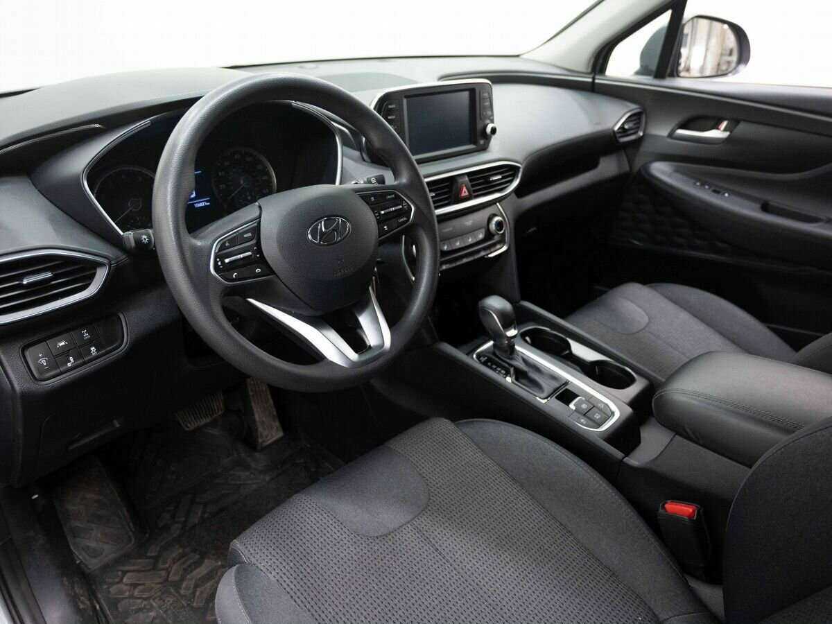 Hyundai Santa Fe 2019 года с пробегом. Фото: #6