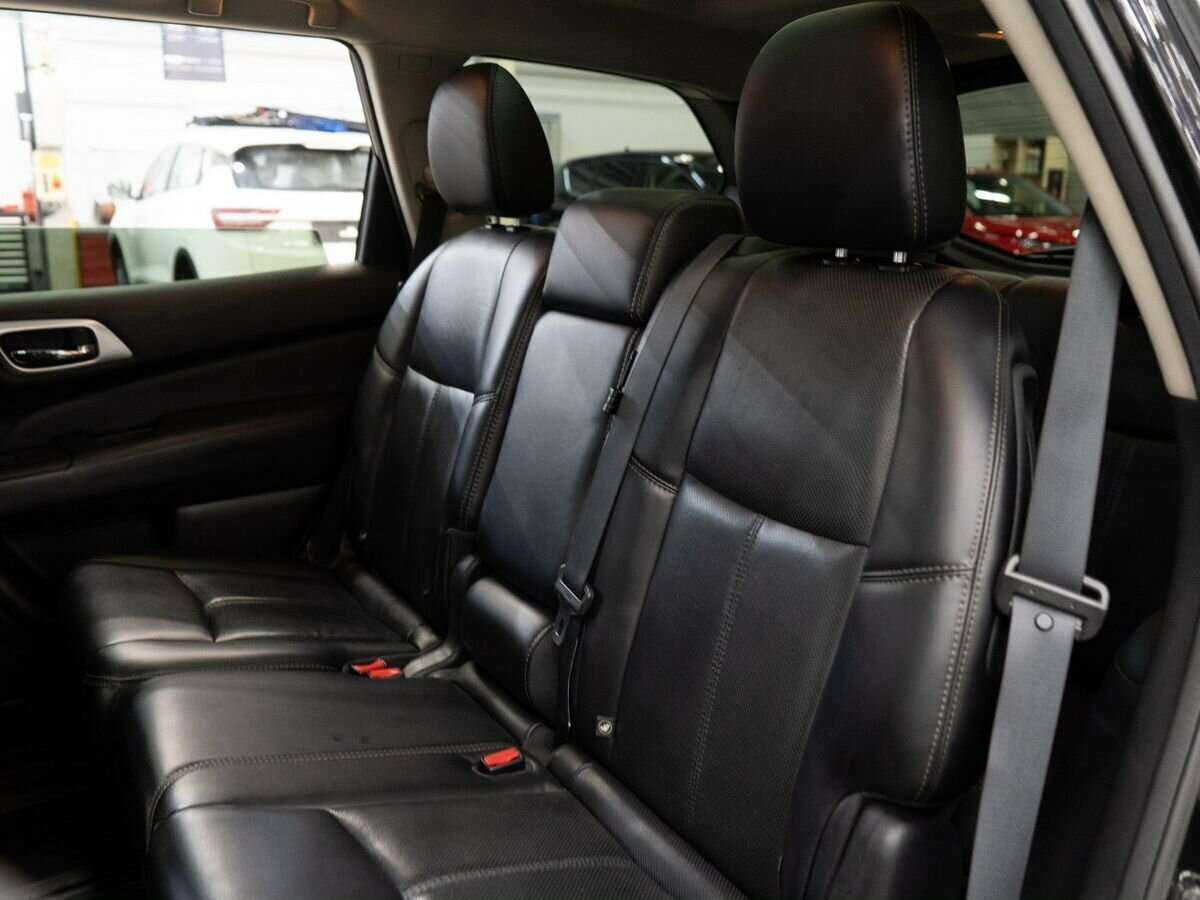 Nissan Pathfinder 2015 года с пробегом. Фото: #6