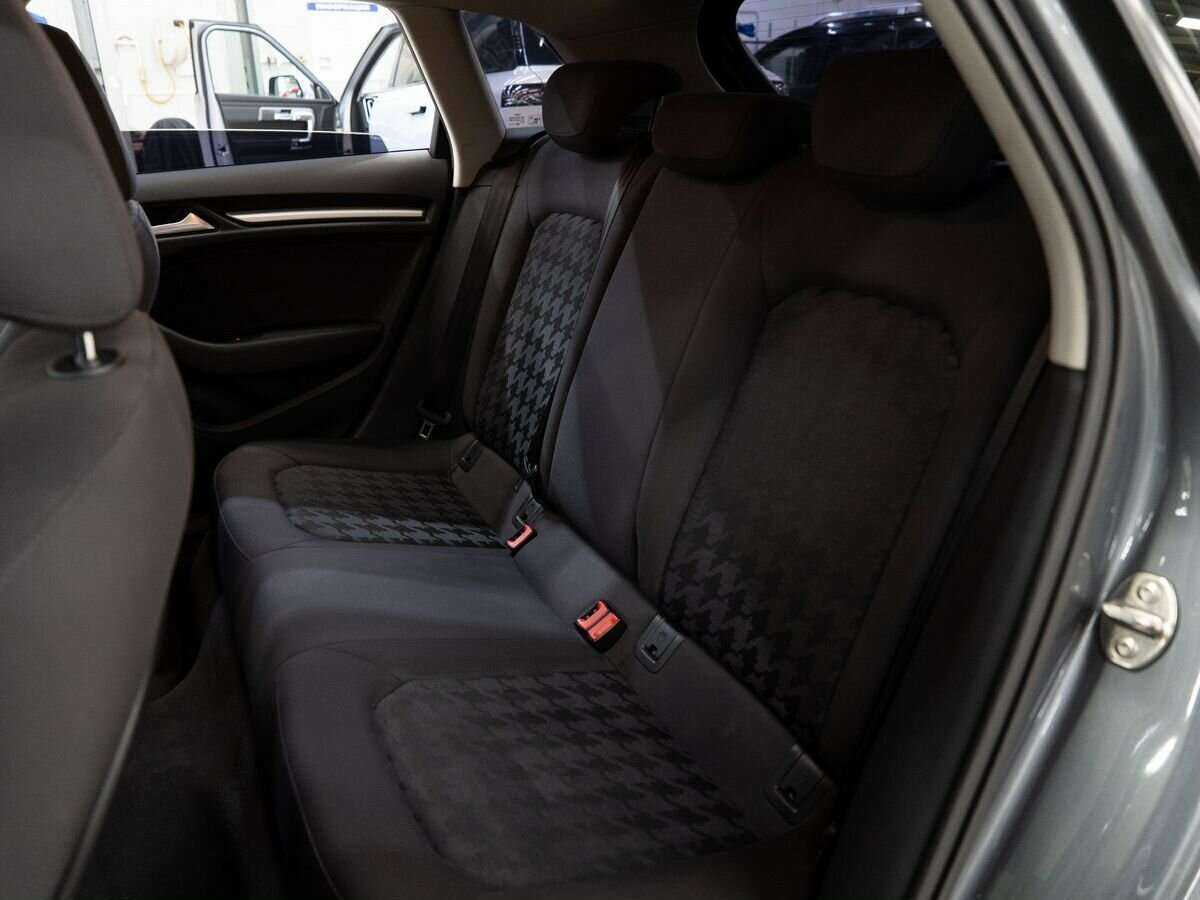 Audi A3 2015 года с пробегом. Фото: #6