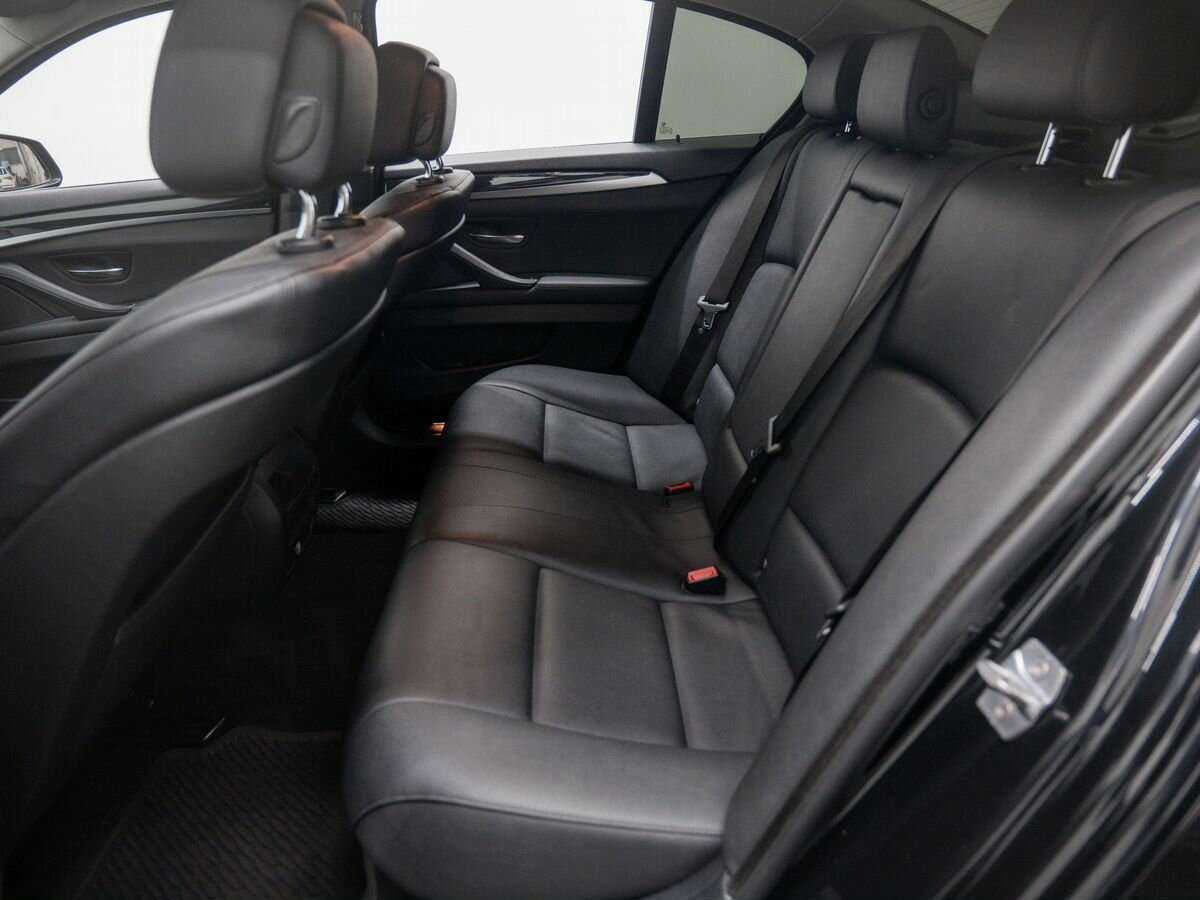 BMW 5 серии 2013 года с пробегом. Фото: #11