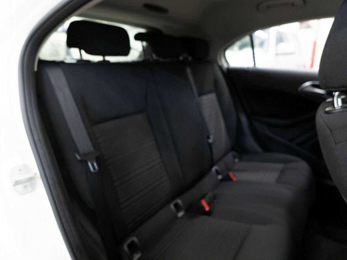 Mercedes-Benz A-Класс 2016 года с пробегом. Фото: #7