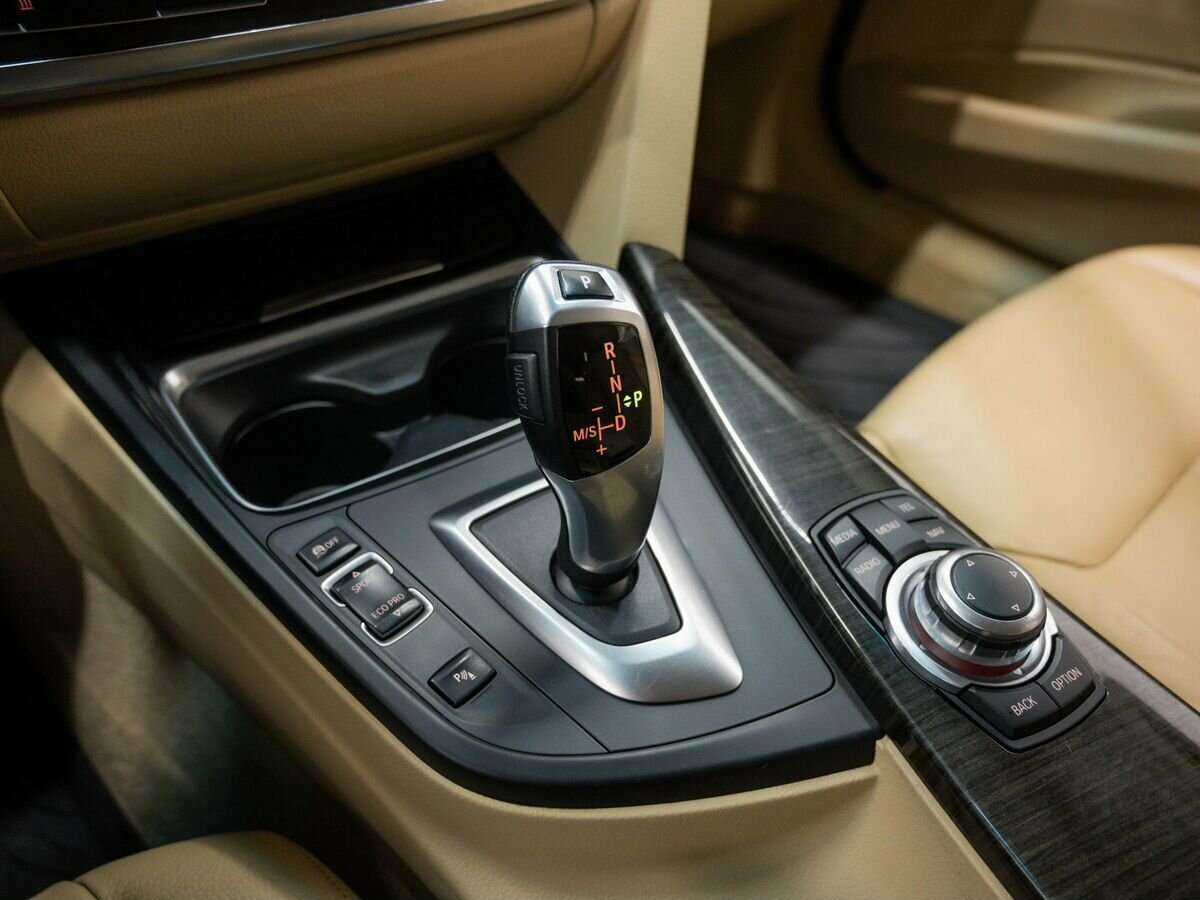 BMW 3 серии 2012 года с пробегом. Фото: #13