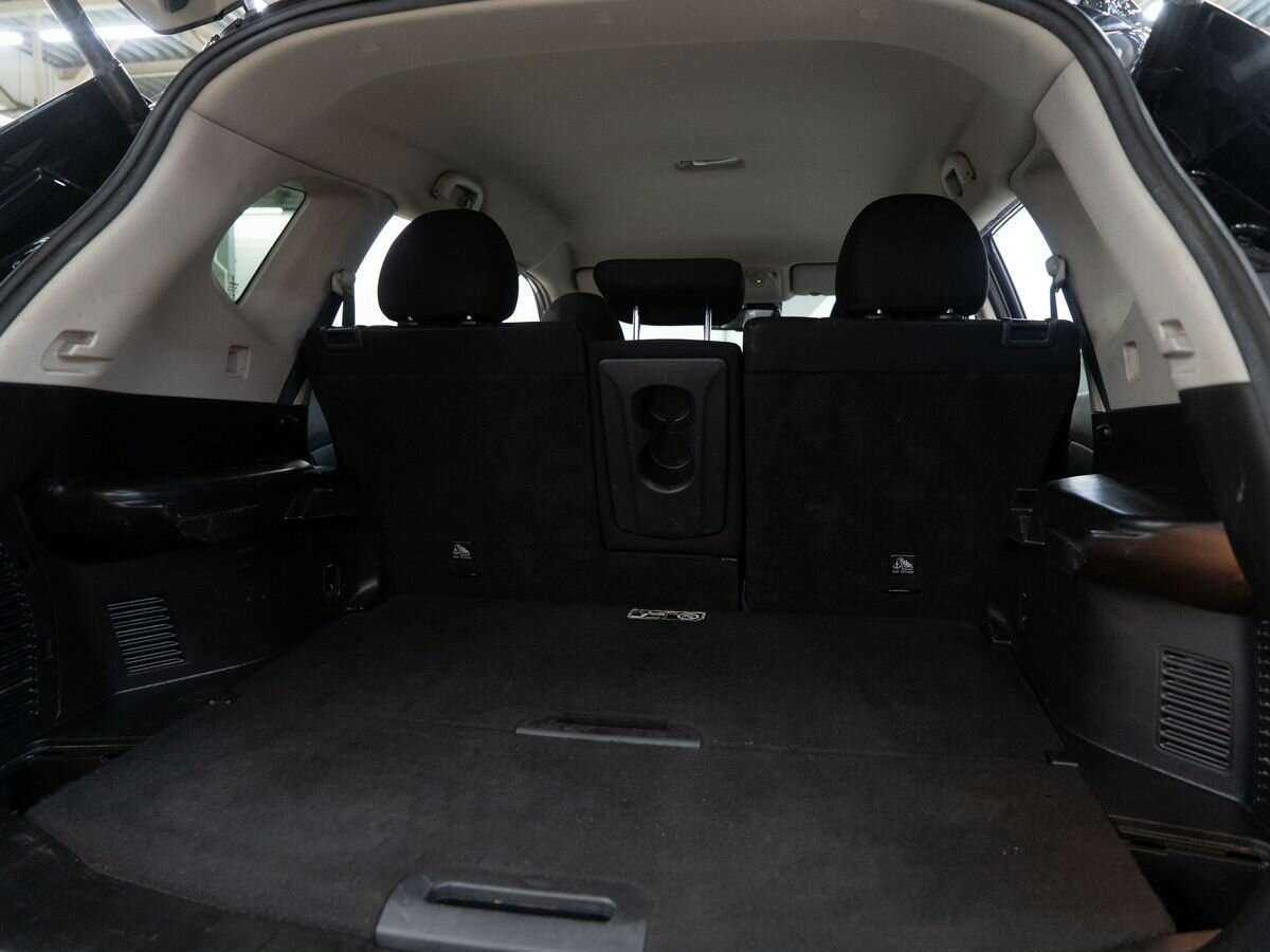 Б/У Ниссан Икс-Трейл 2019 года. Фото: #7