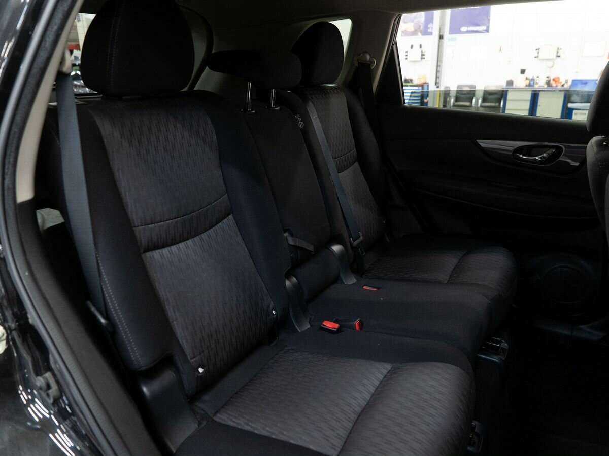 Б/У Ниссан Икс-Трейл 2019 года. Фото: #8