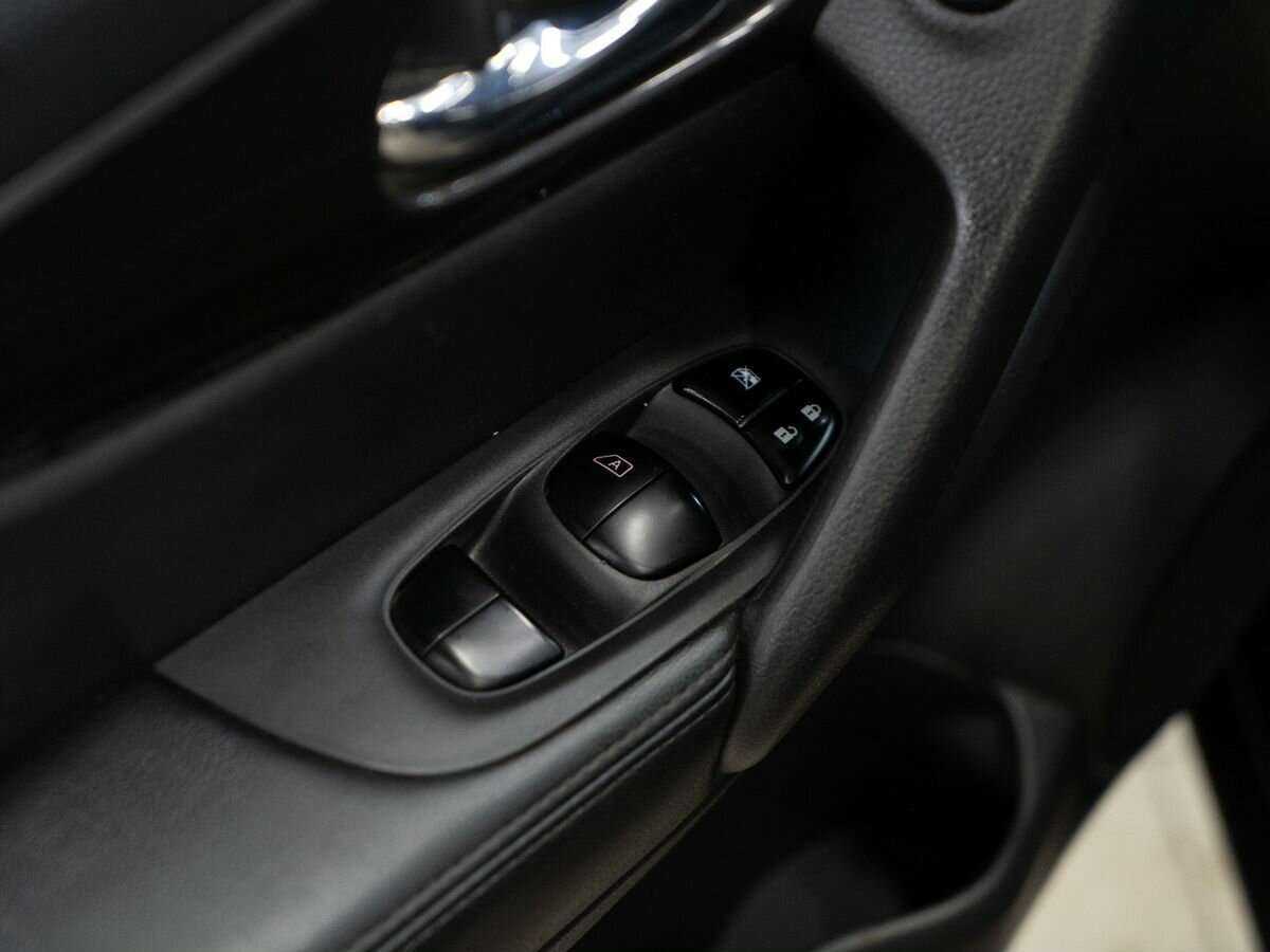 Б/У Ниссан Икс-Трейл 2019 года. Фото: #14