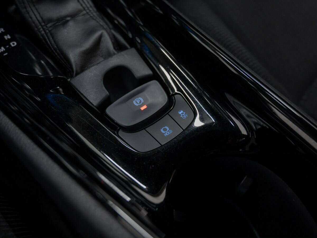 Toyota C-HR 2018 года с пробегом. Фото: #15