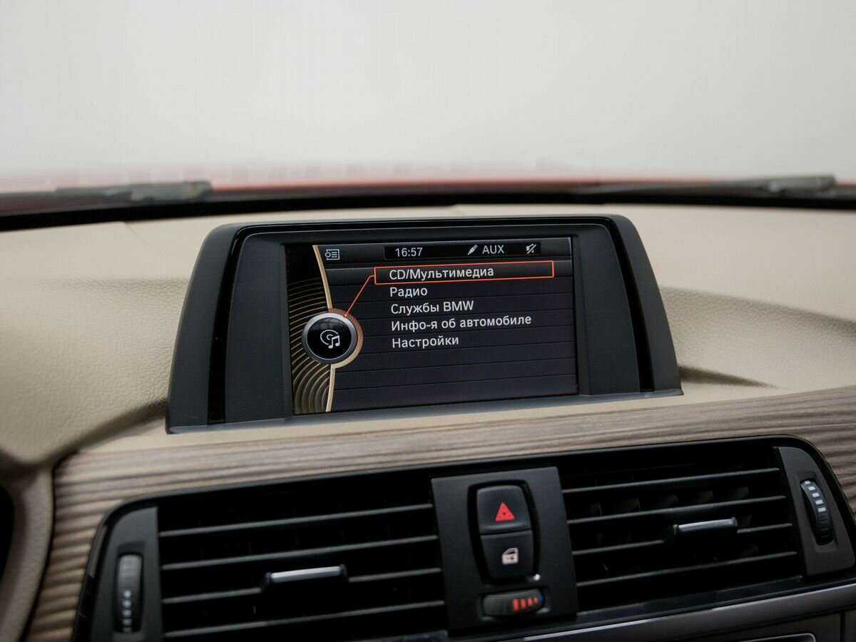 BMW 3 серии 2012 года с пробегом. Фото: #16