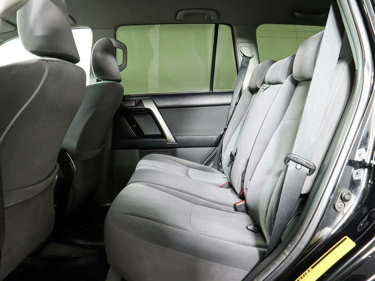 Toyota Land Cruiser Prado 2012 года с пробегом. Фото: #9
