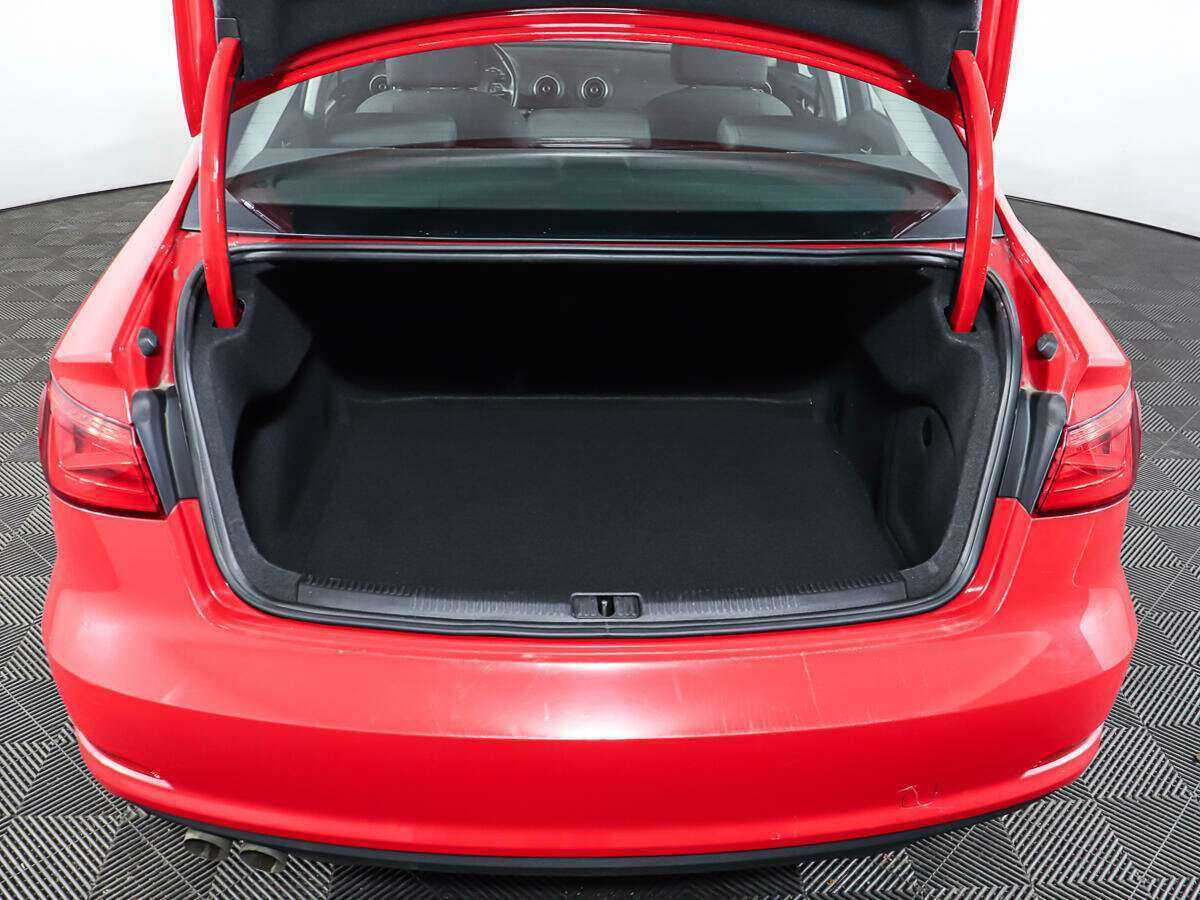 Audi A3 2015 года с пробегом. Фото: #8