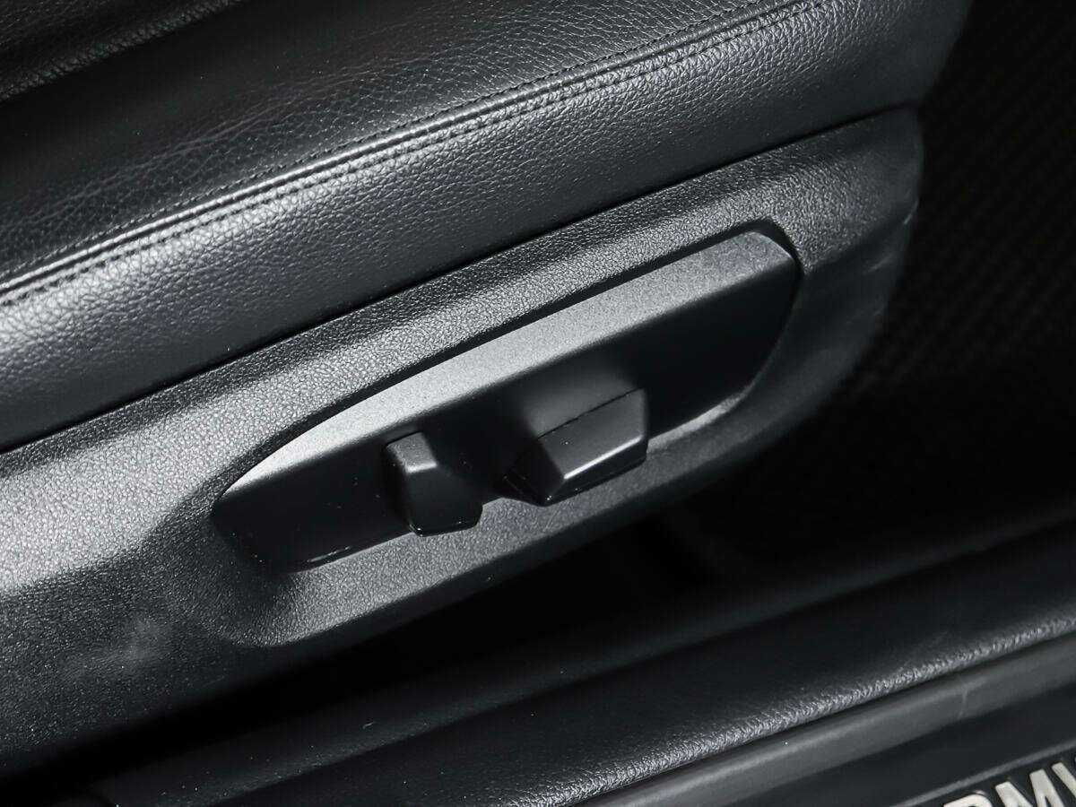 BMW 5 серии 2013 года с пробегом. Фото: #14