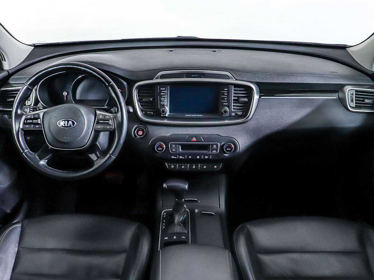 Kia Sorento 2018 года с пробегом. Фото: #11