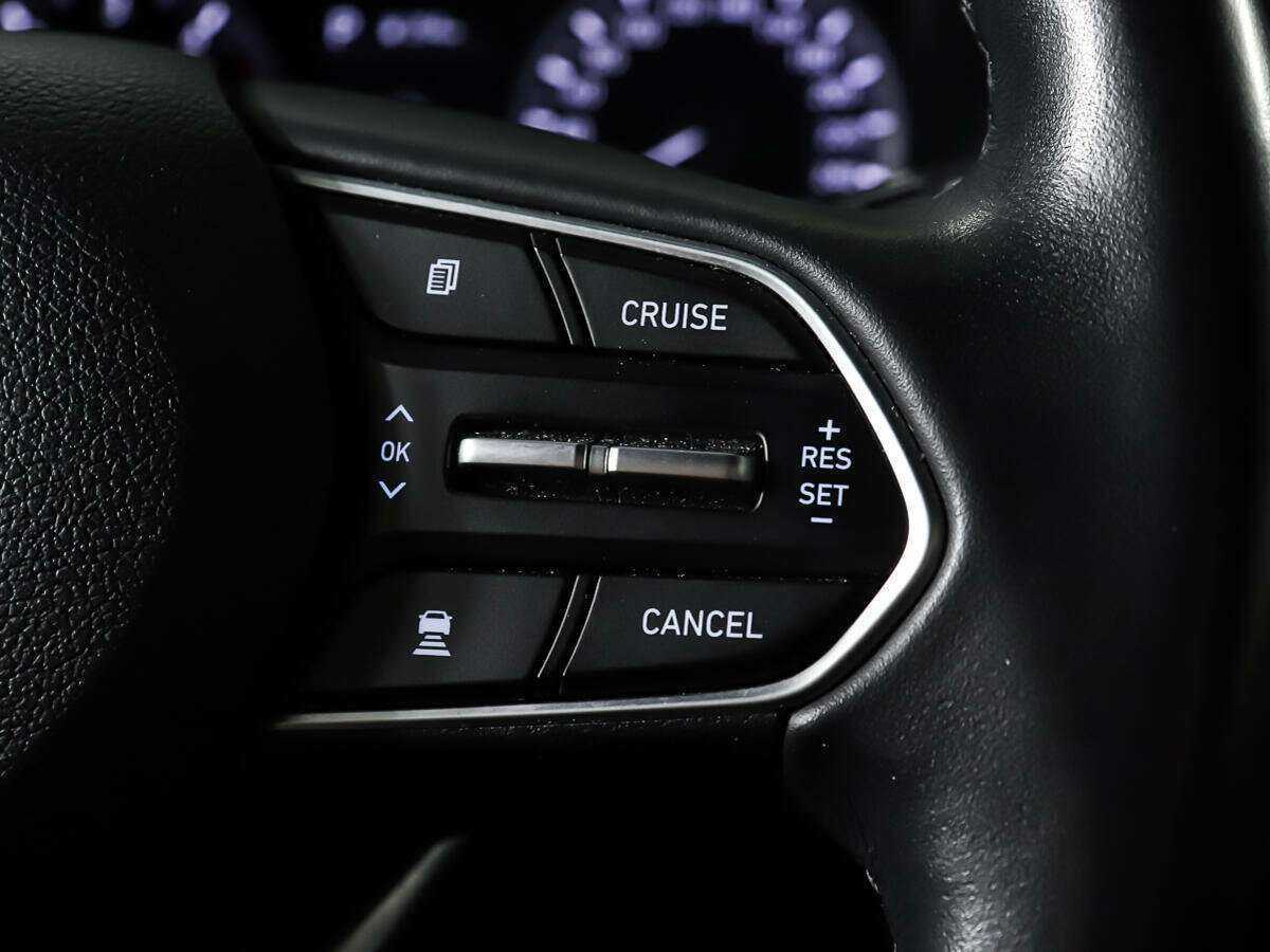 Hyundai Santa Fe 2018 года с пробегом. Фото: #15