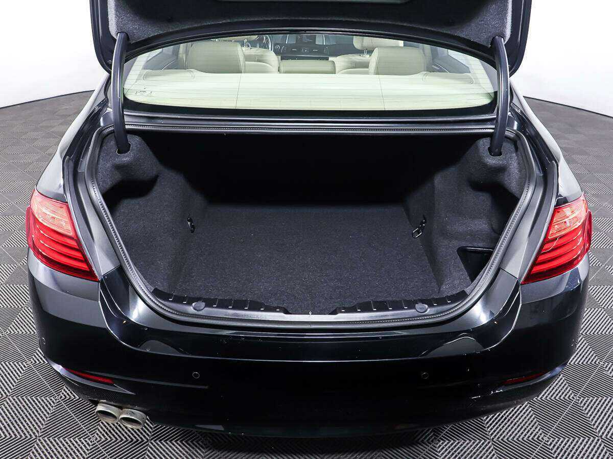 BMW 5 серии 2014 года с пробегом. Фото: #8