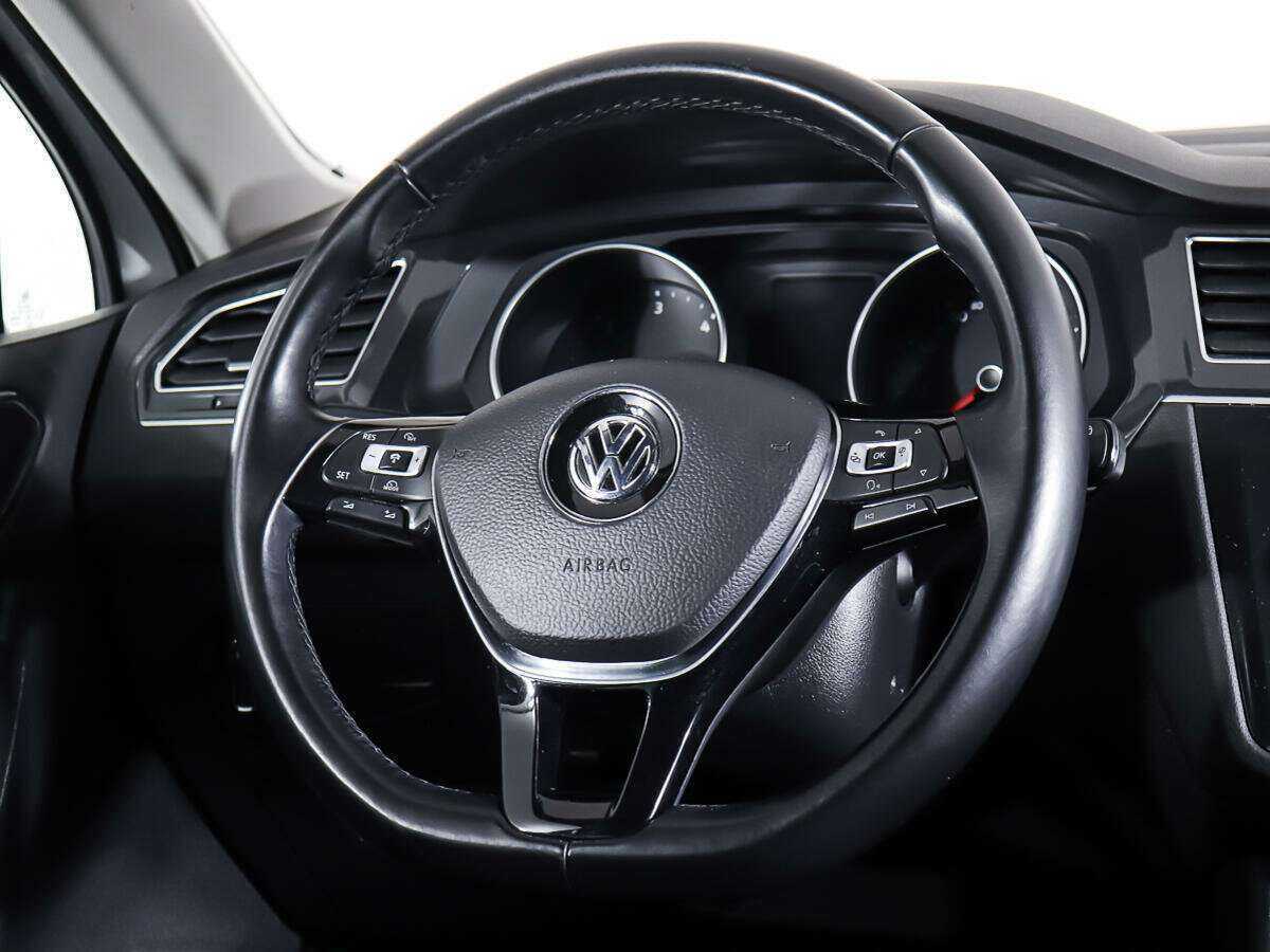 Volkswagen Tiguan 2018 года с пробегом. Фото: #13