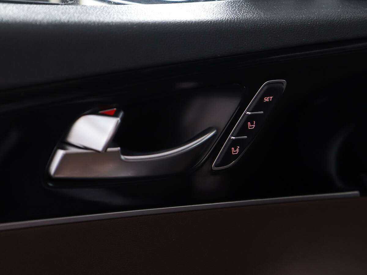 Kia Sorento 2017 года с пробегом. Фото: #17