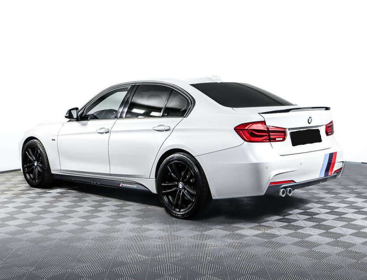 BMW 3 серии 2016 года с пробегом. Фото: #6
